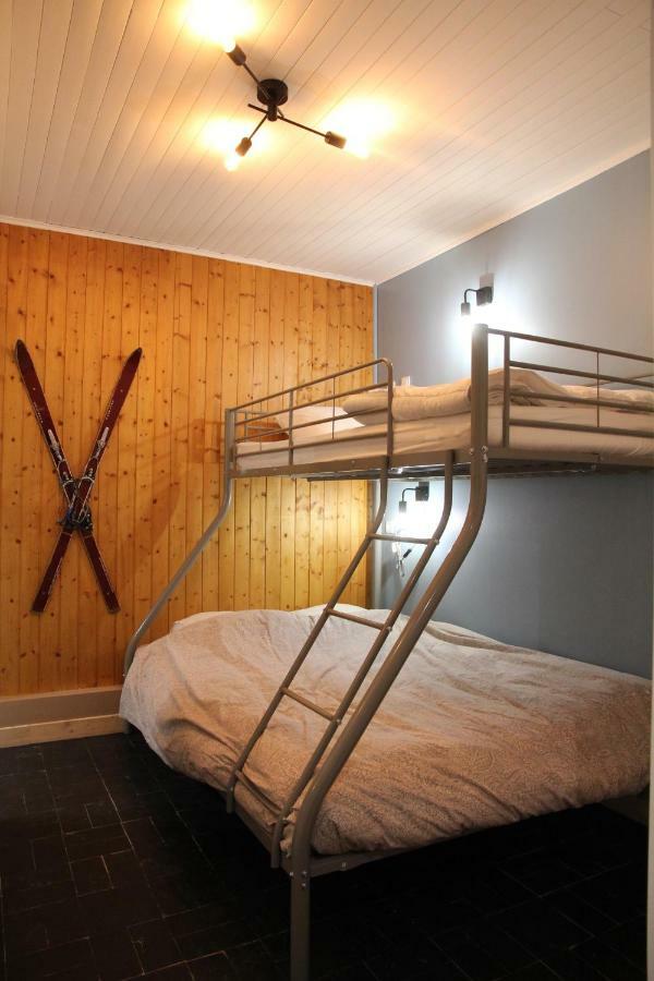 Les Ambrunes Châtel Extérieur photo